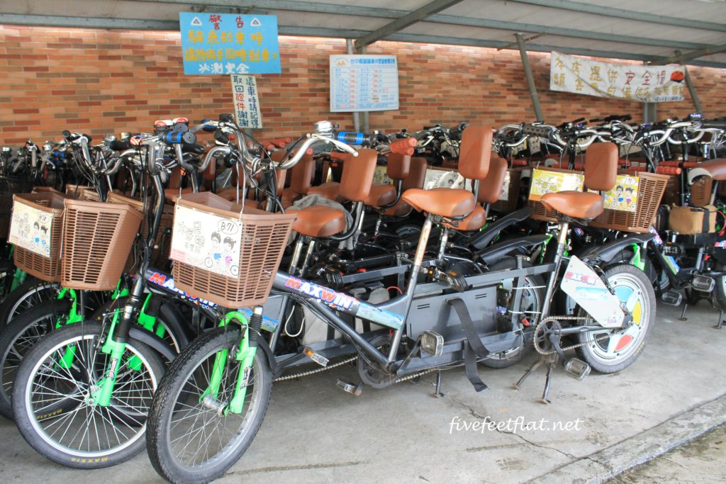 Bike rental rates are regulated by the Taichung County Bicycle Association